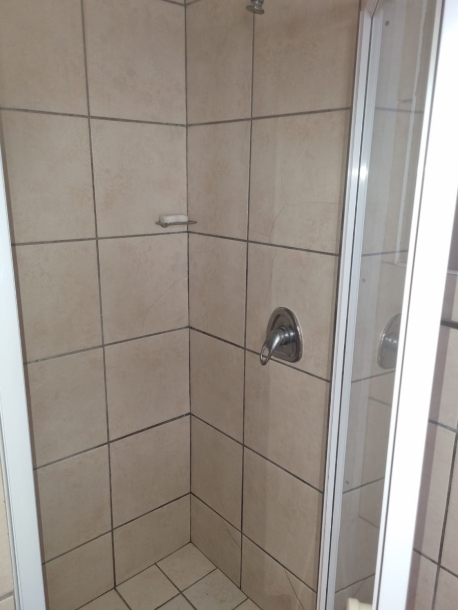 1 Bedroom Property for Sale in C Place Eastern Cape